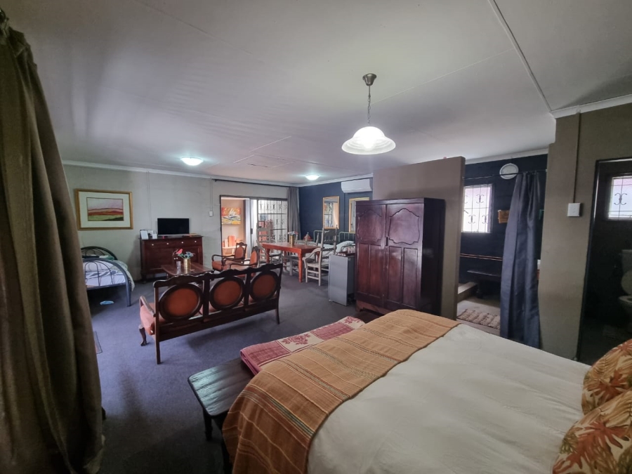 8 Bedroom Property for Sale in Parys Free State